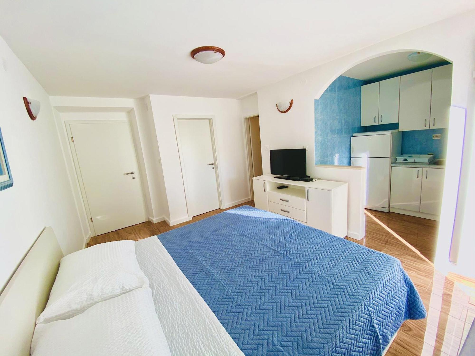 Apartments By The Sea Postira, Brac - 2928 Szoba fotó